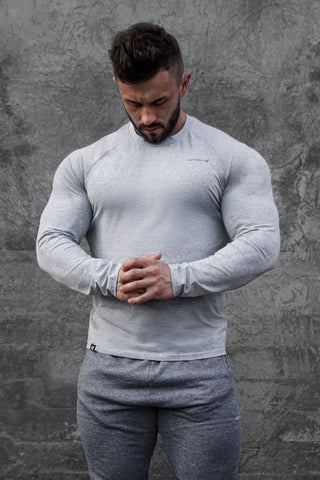 Titan Muscle-Fit Long Sleeve T-Shirt - Platinum