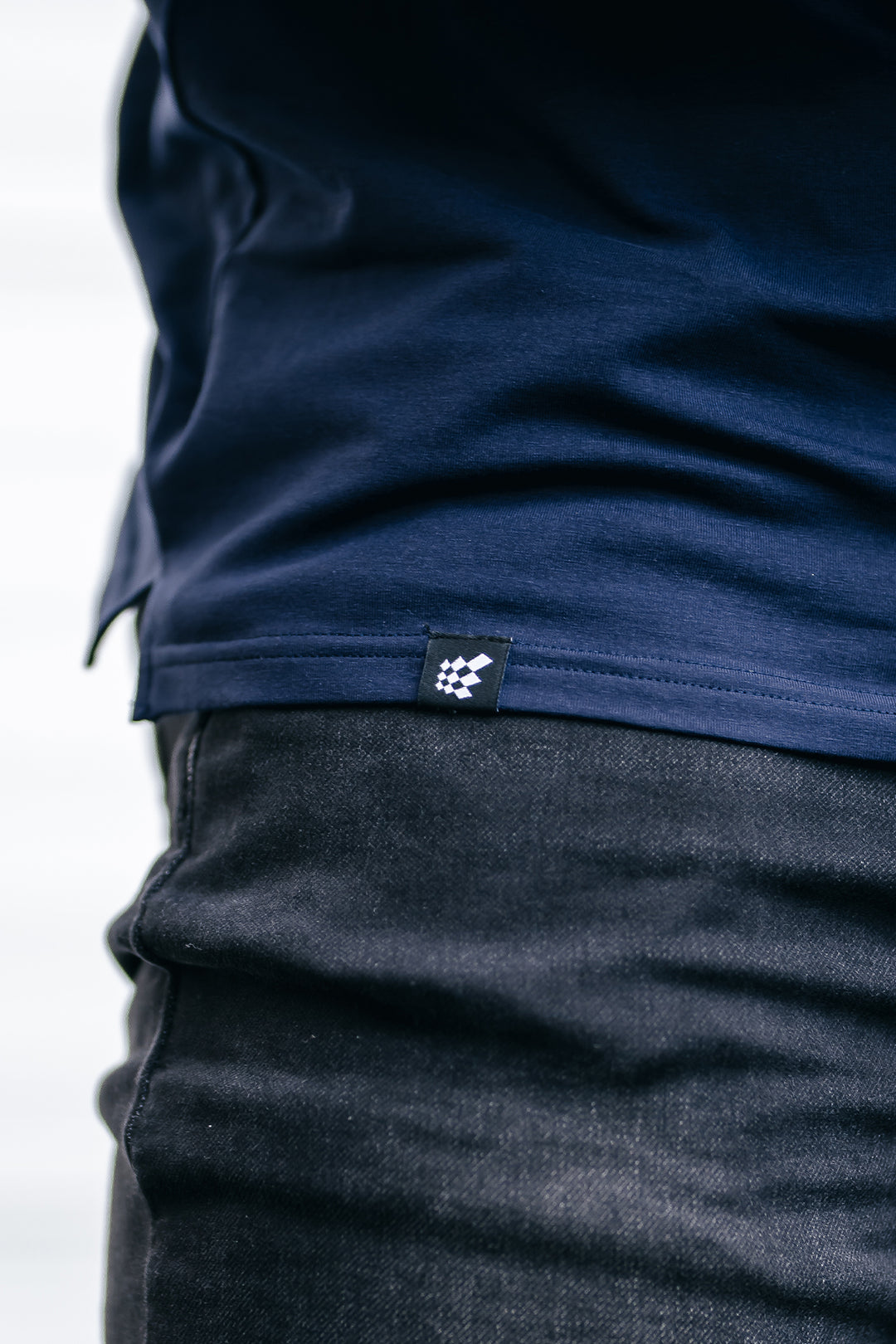 V Neck Muscle-Fit T-Shirt - Navy